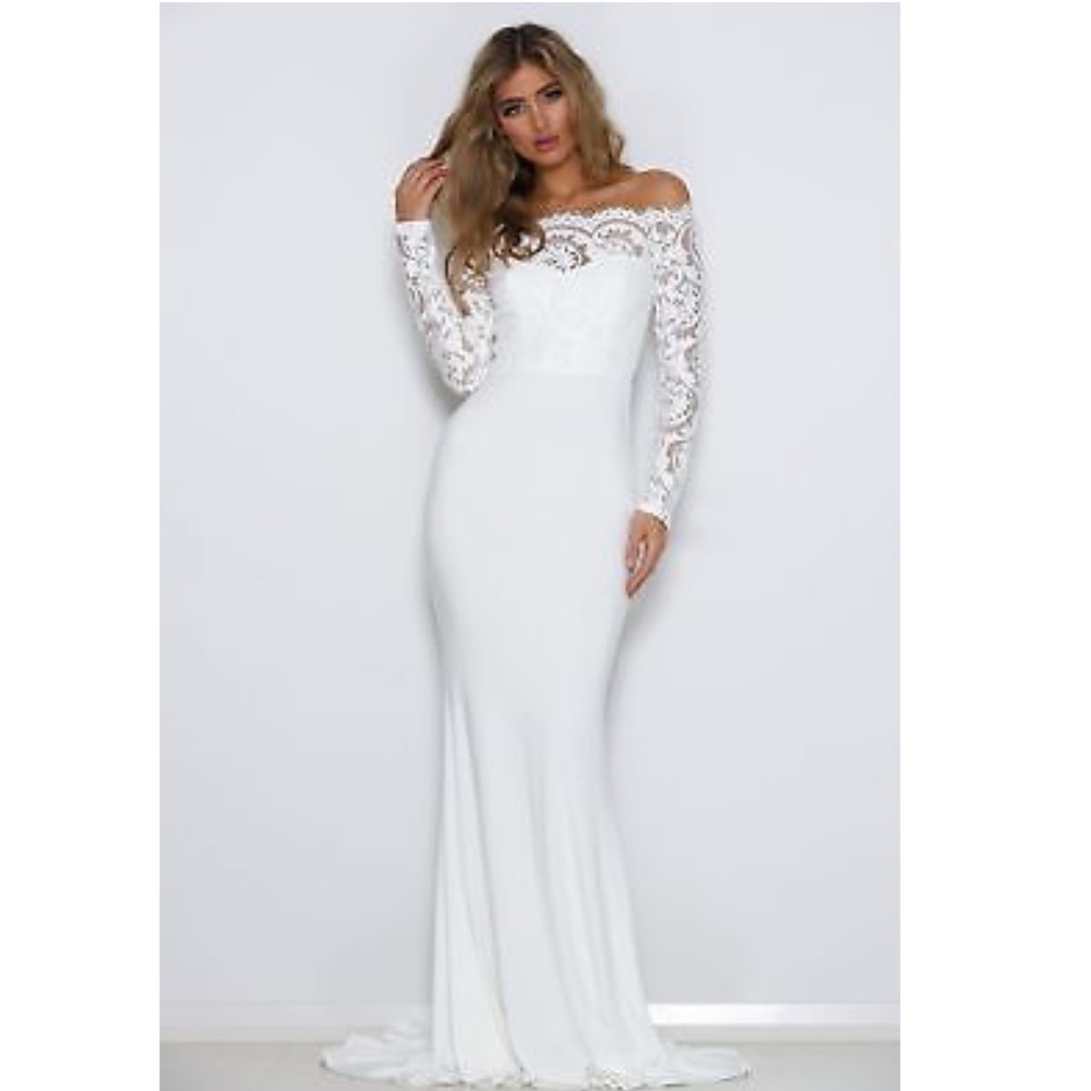Off-White Beautiful Gown New with Tags